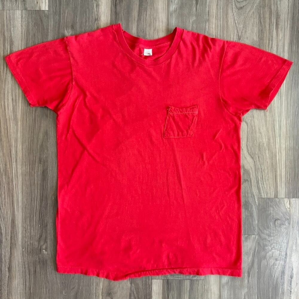 Vintage 1970s Red Blank Pocket T-Shirt Men's Size L Faded Square Pocket RARE